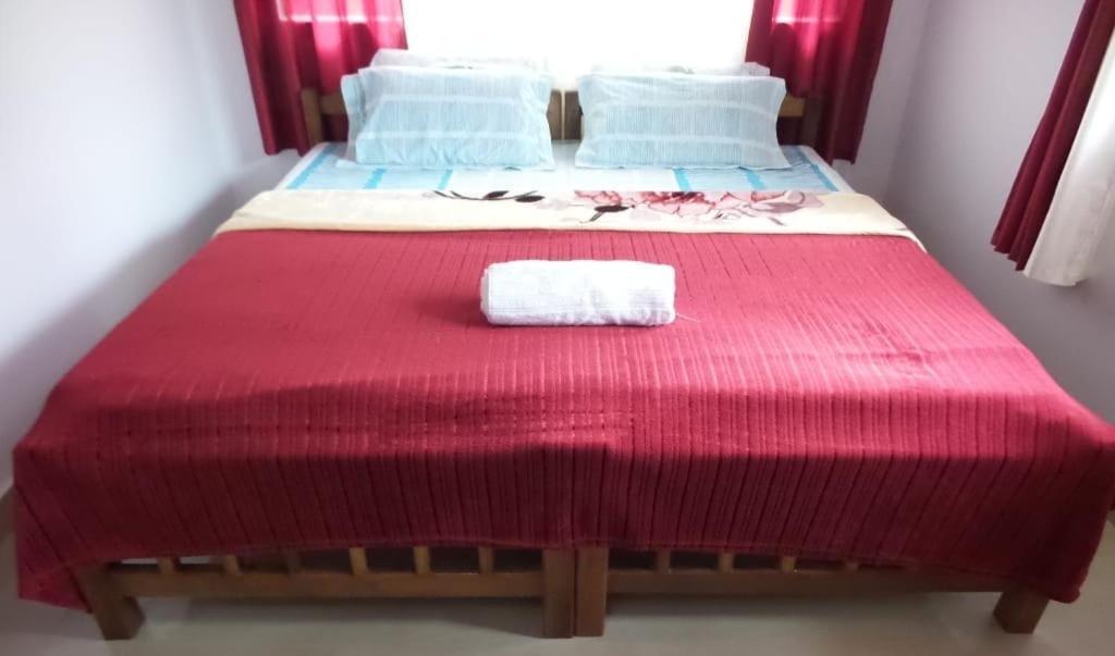 Coorg Divine Spark Home Stay Suntikoppa Ngoại thất bức ảnh